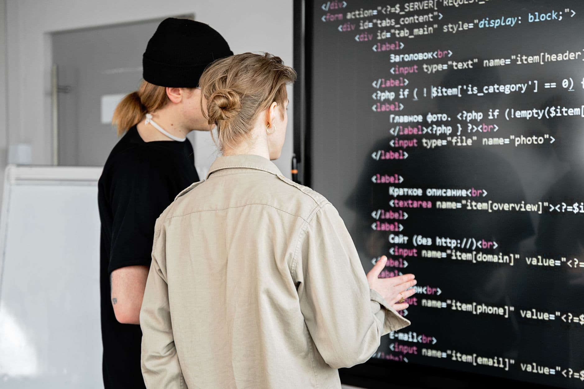 Caso de estudio: agencia y Laravel para B2B digital